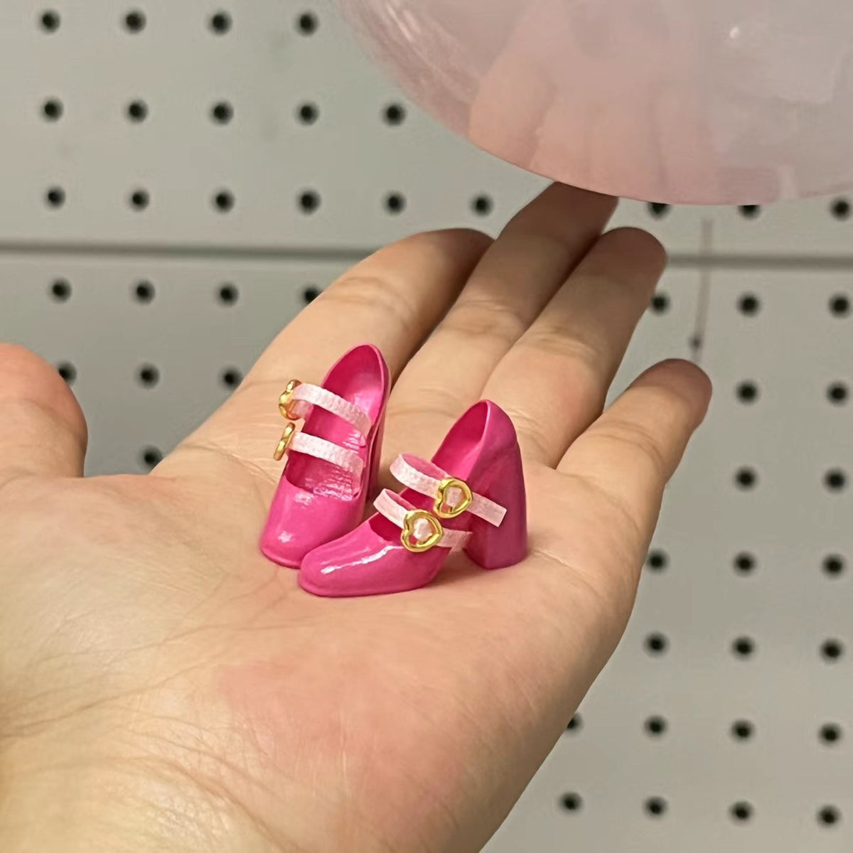 1/6 scale heart-closure Mary Jane high-heel doll shoes