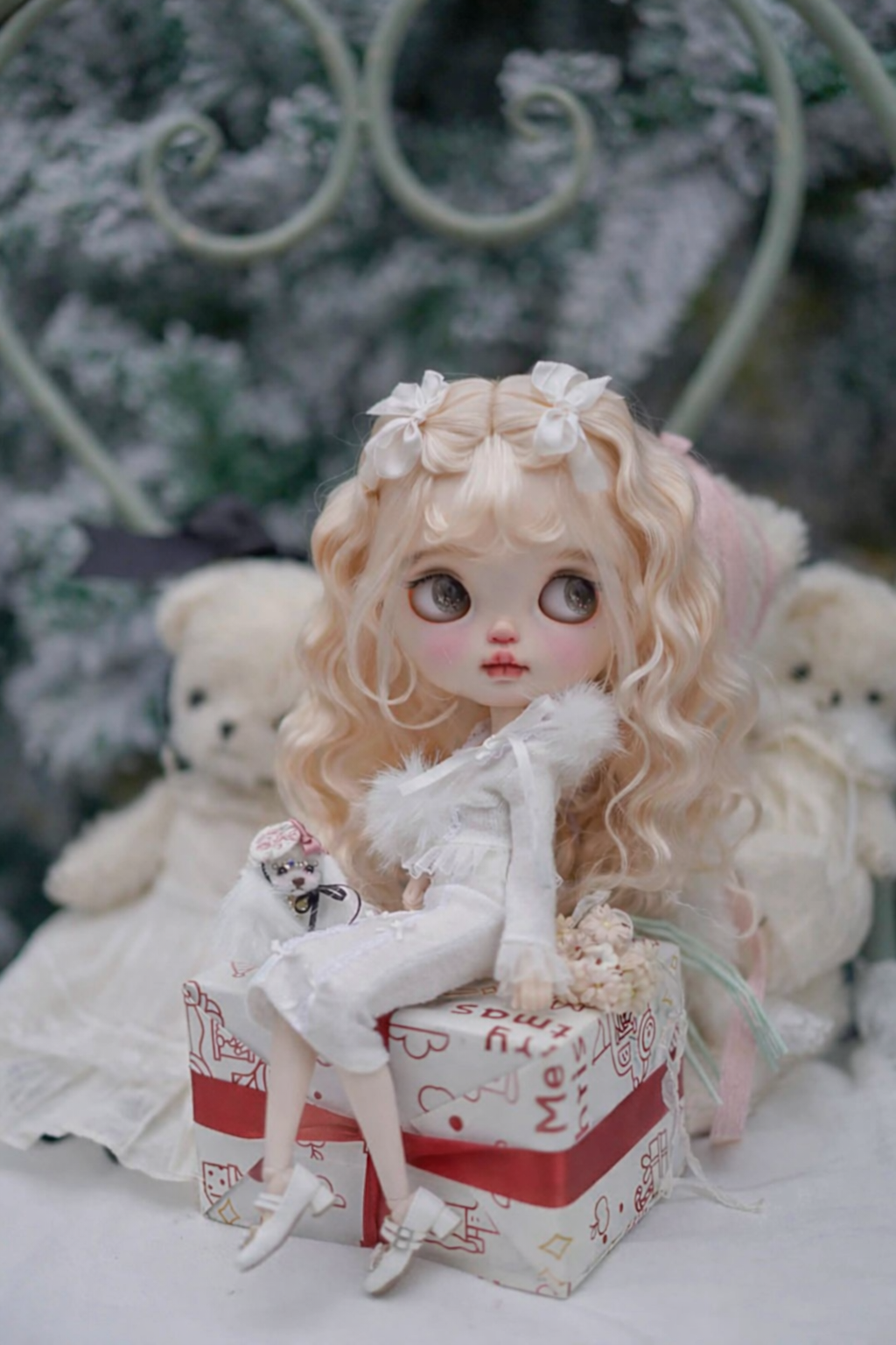 Pre-Order Mermaid Fishtail Set for Blythe & Obitsu24/22　Azone | Optional Fur Shawl