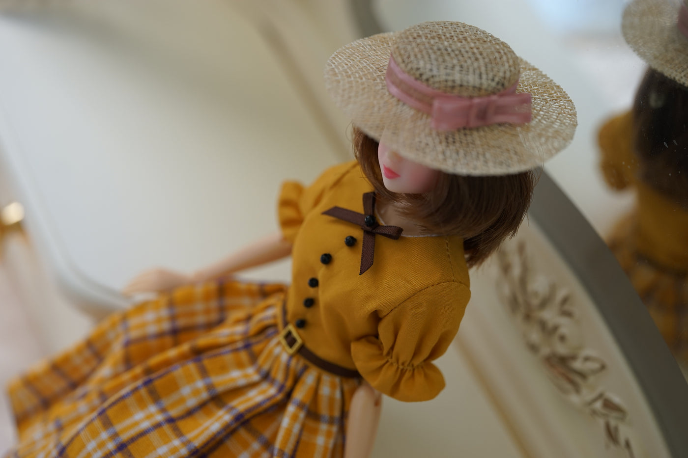 Vintage Straw Hat for 1/6 Scale Dolls | Barbie Silkstone, Poppy Parker & Fashion Royalty ｜Beige with Blush Pink Bow