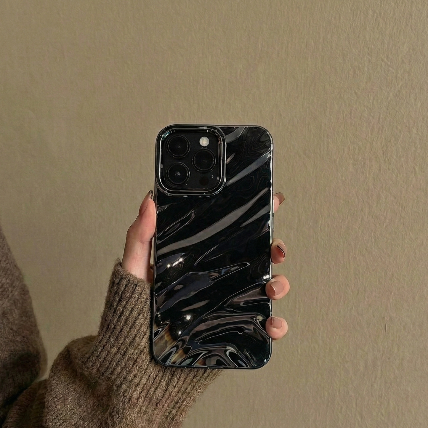 Artistic iPhone Case – Independent Designer Style | Multiple Models Available|Pleated wavy