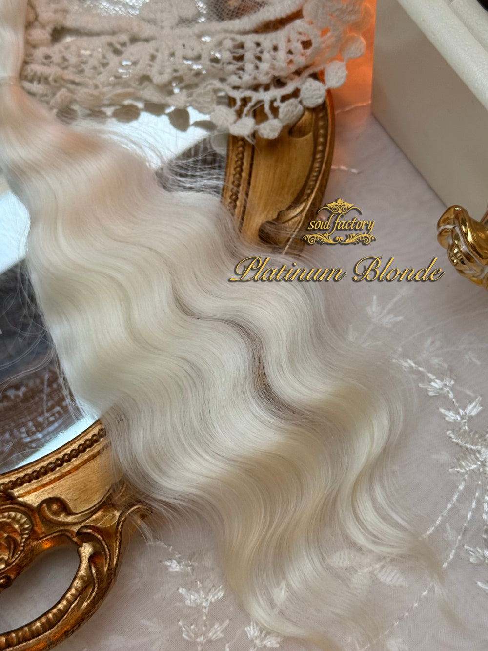 Platinum Blonde Mohair Doll Wig Fiber 20–25 cm