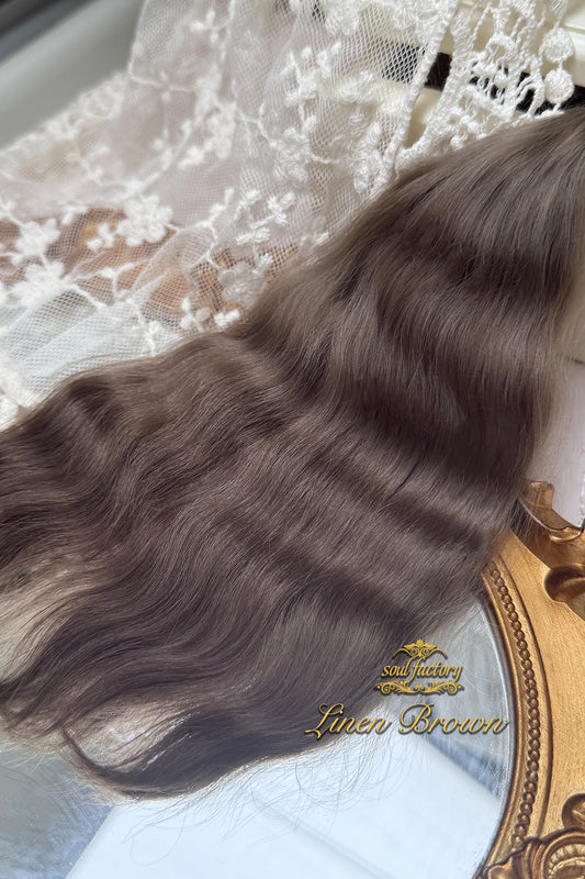 Natural Wool Doll Hair – Soft Texture & Natural Shine | Premium Fiber for Wig Making | Linen Brown 25-30cm