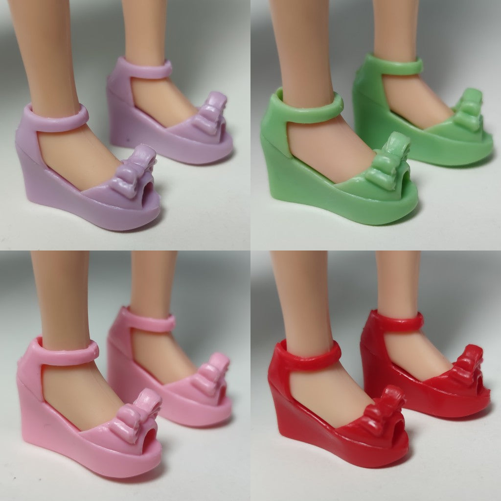 1/6 scale plastic doll shoes — casual boots, sandals and pumps, catalog view 3