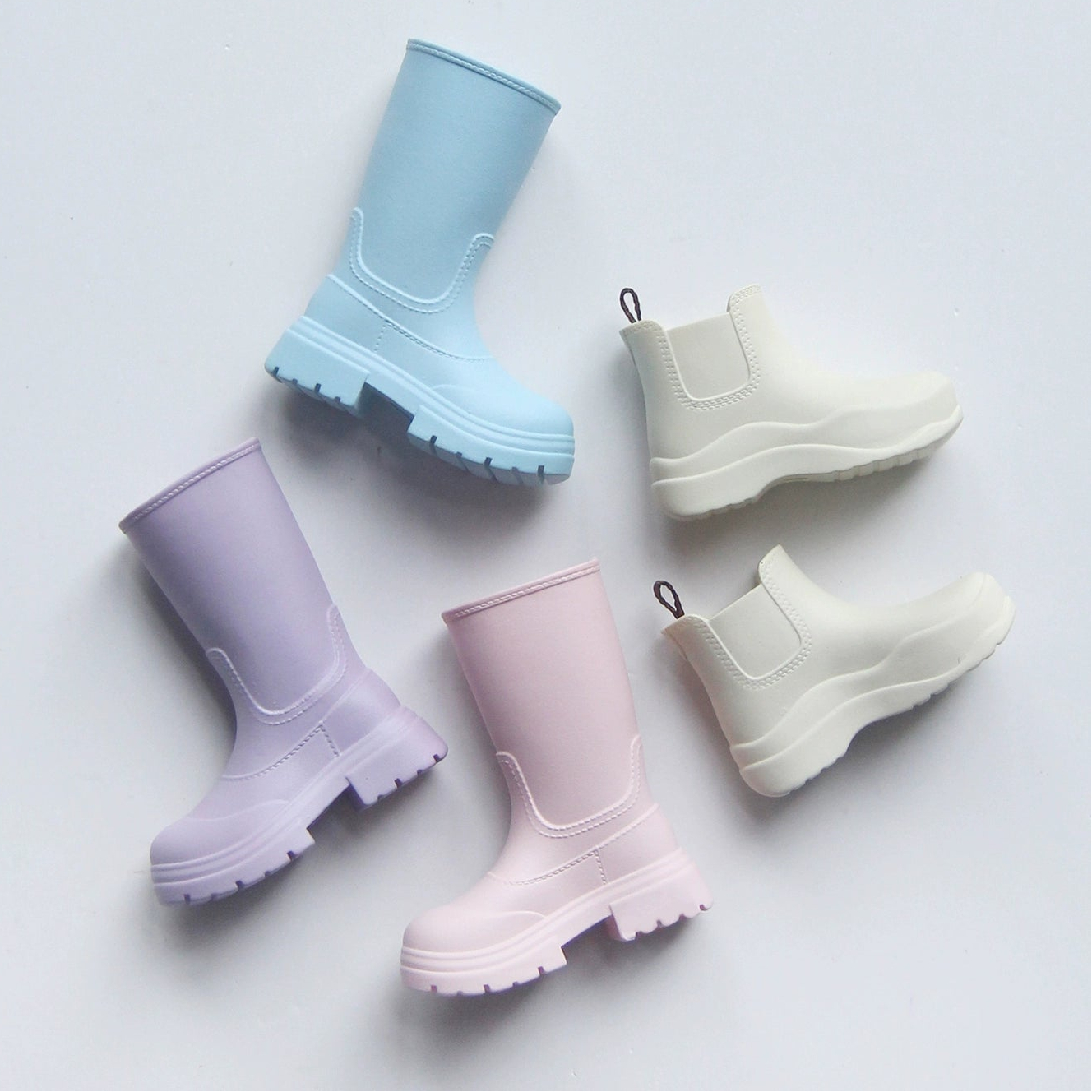 Candy Color Retro Rain Boots for Dolls – Multi-Color Rubber Shoes | Universal Fit for Blythe, Barbie, Licca, FR & Obitsu 22/24