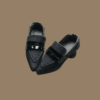 Low-Heel Doll Shoes with Metal Chain – Glossy Nylon Fabric | Universal Fit for Blythe, Licca, Azone, Momoko, FR & Obitsu 22/24