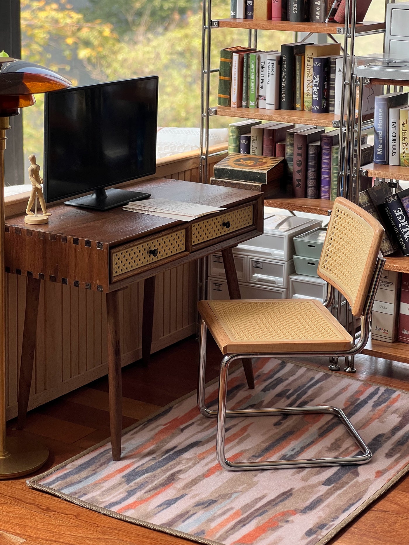 1/6ドール用 カンチレバーチェア