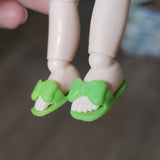 1/6 scale plastic doll shoes — vintage heels, pumps and sandals, catalog view 17