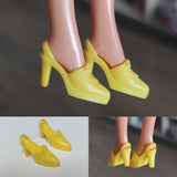 1/6 scale plastic doll shoes — vintage heels, pumps and sandals, catalog view 13