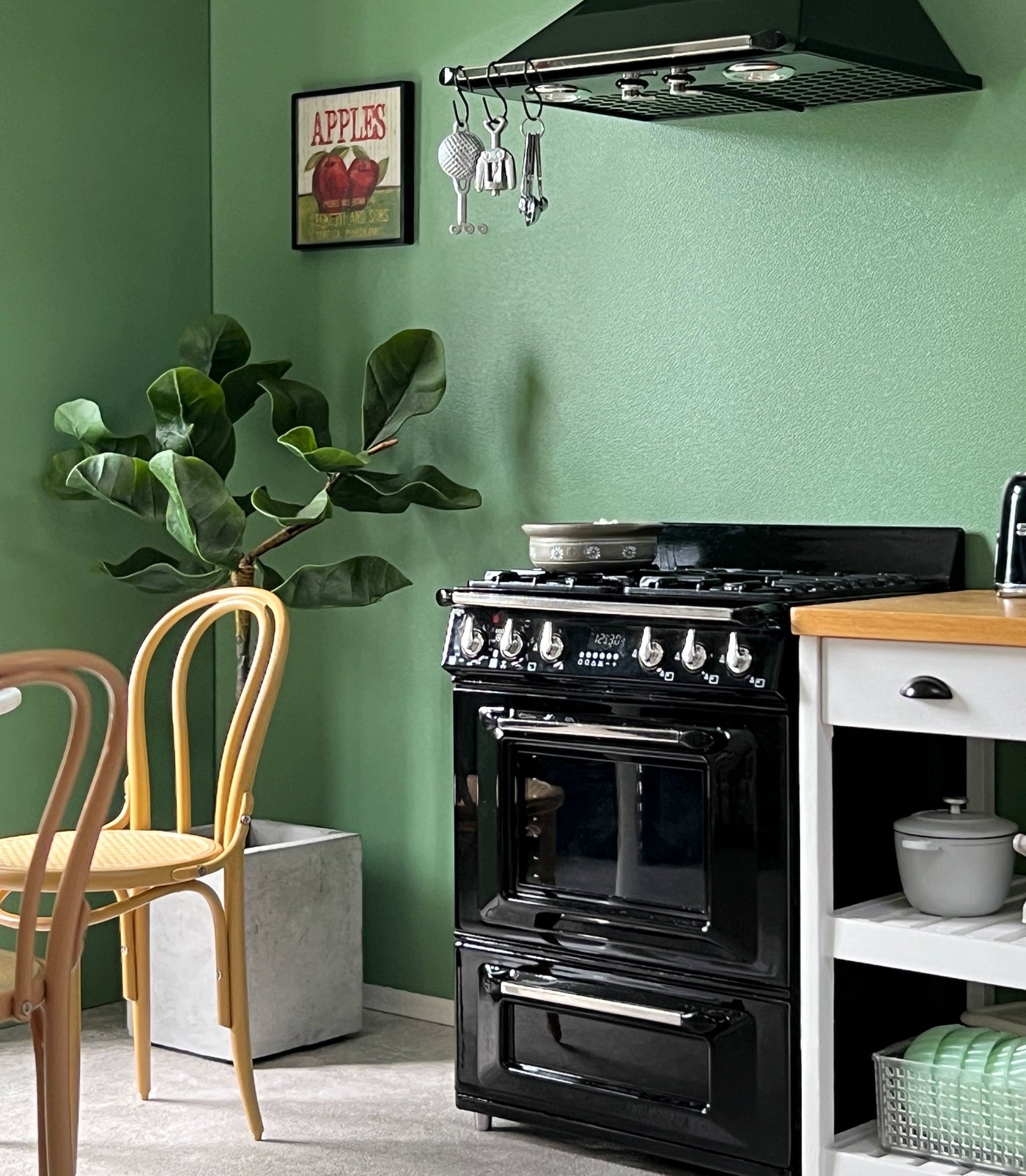 1/6 Doll House Model Furniture Accessories Mini Model Stove and Range HoodRange Hood & Light-Up Oven