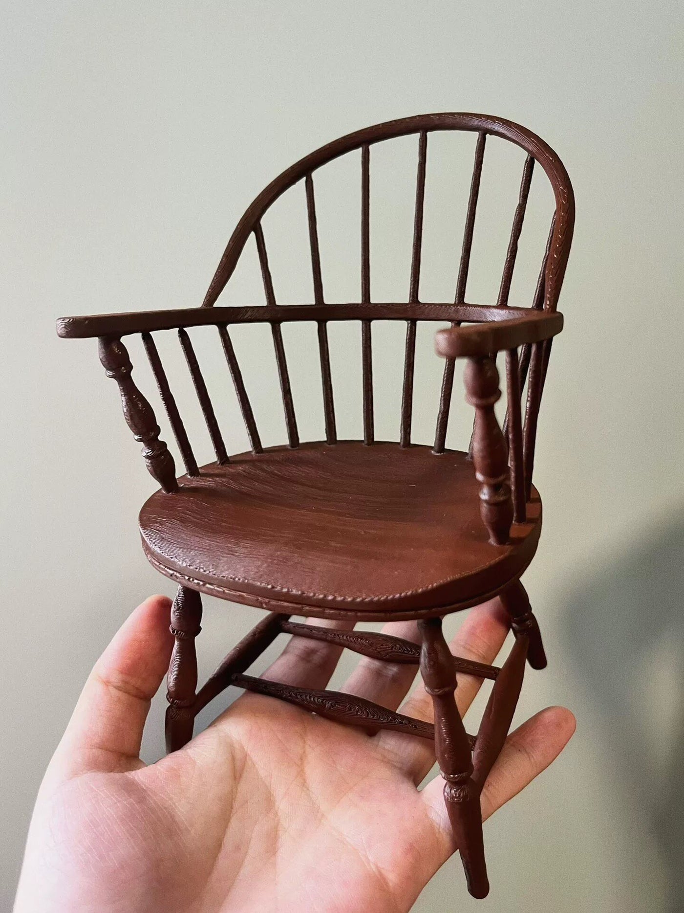 Vintage-style miniature armchair for 1/6 and 1/4 scale dolls