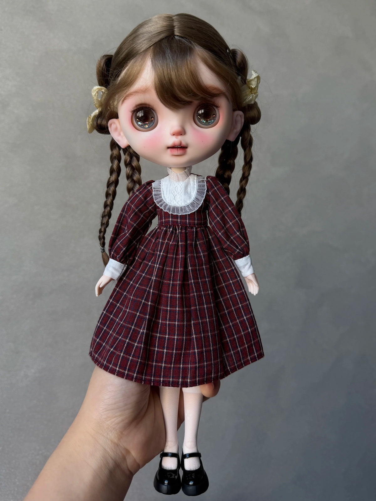 Burgundy plaid long-sleeve vintage dress for Blythe, Obitsu24, Azone, Licca and Cherry dolls