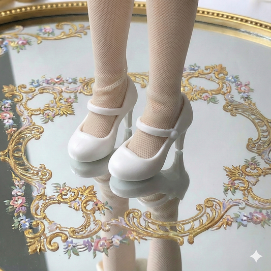 universal doll shoes are designed to fit a wide range of popular dolls, including Blythe, Licca, Azone, Momoko, Poppy Parker, FR, and Obitsu 22/24.