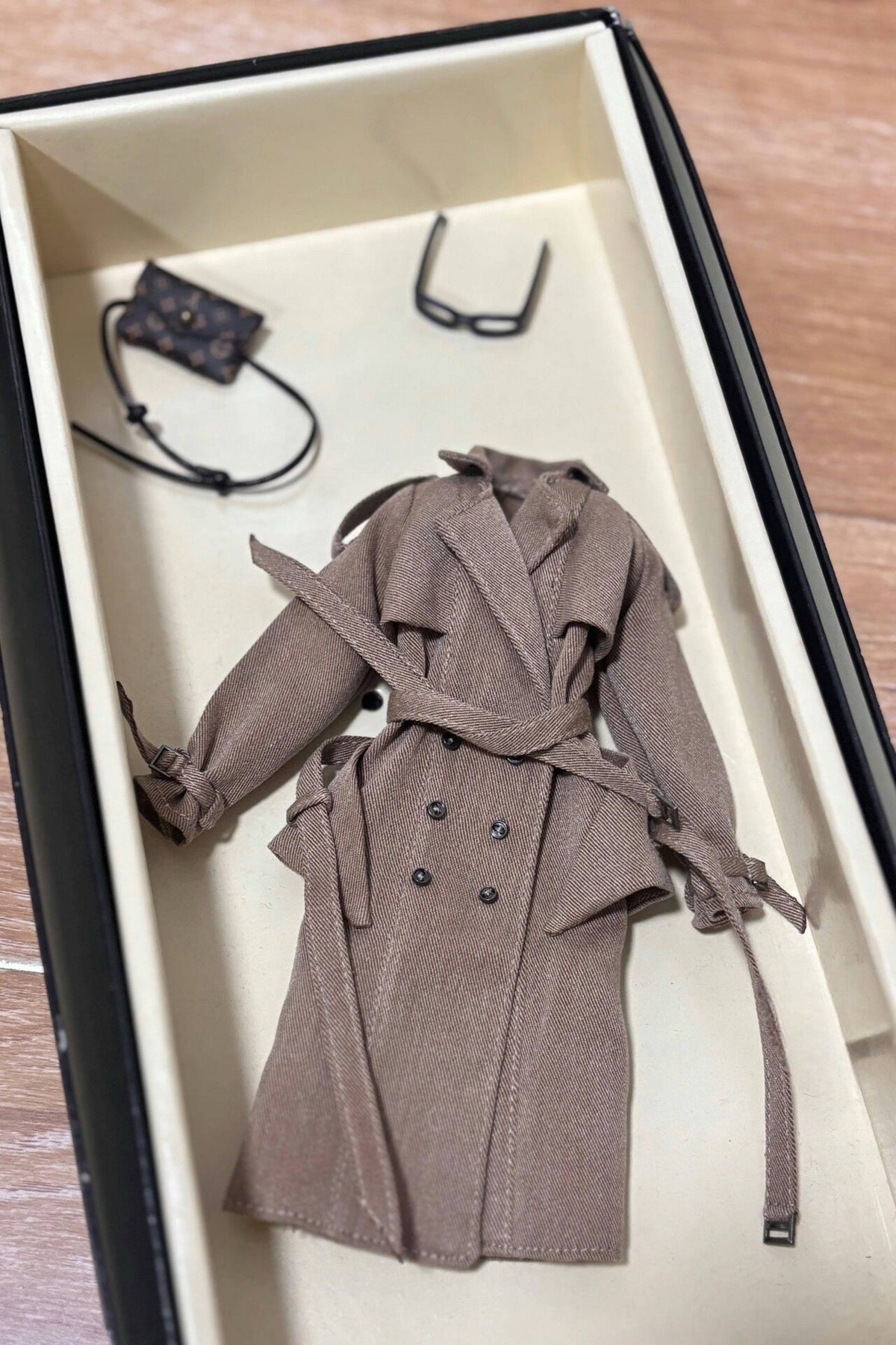 Made-to-order vintage trench coat for 1/6 scale fashion dolls